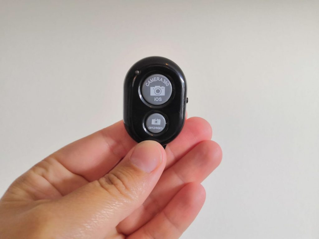 Wireless Remote Shutter for Smartphone